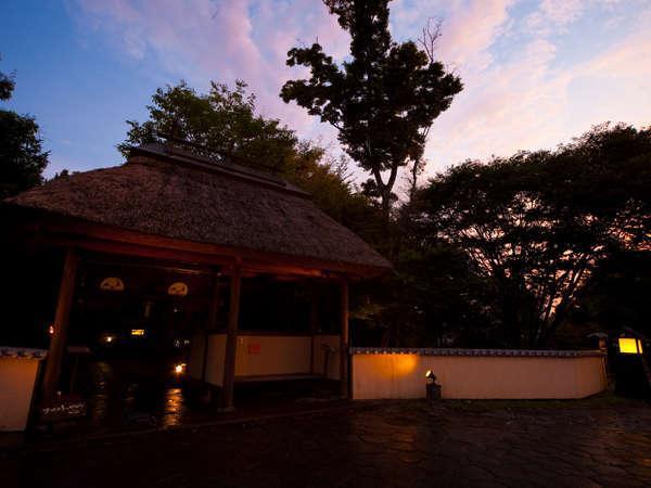 宿房 翡翠之庄〜The Kingfisher  resort〜