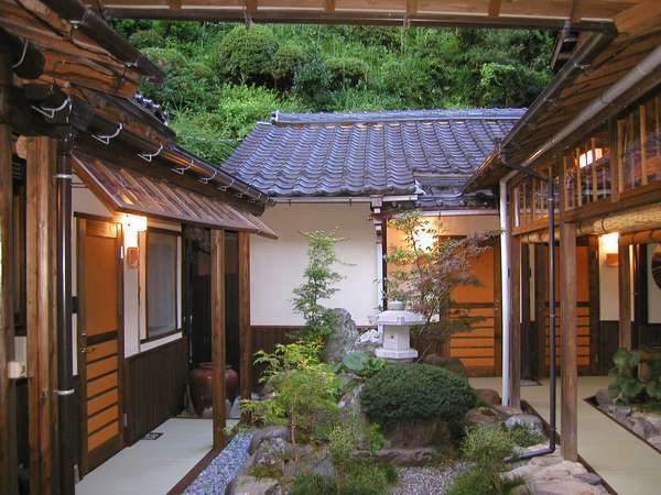 寛ぎの宿　輝雲荘